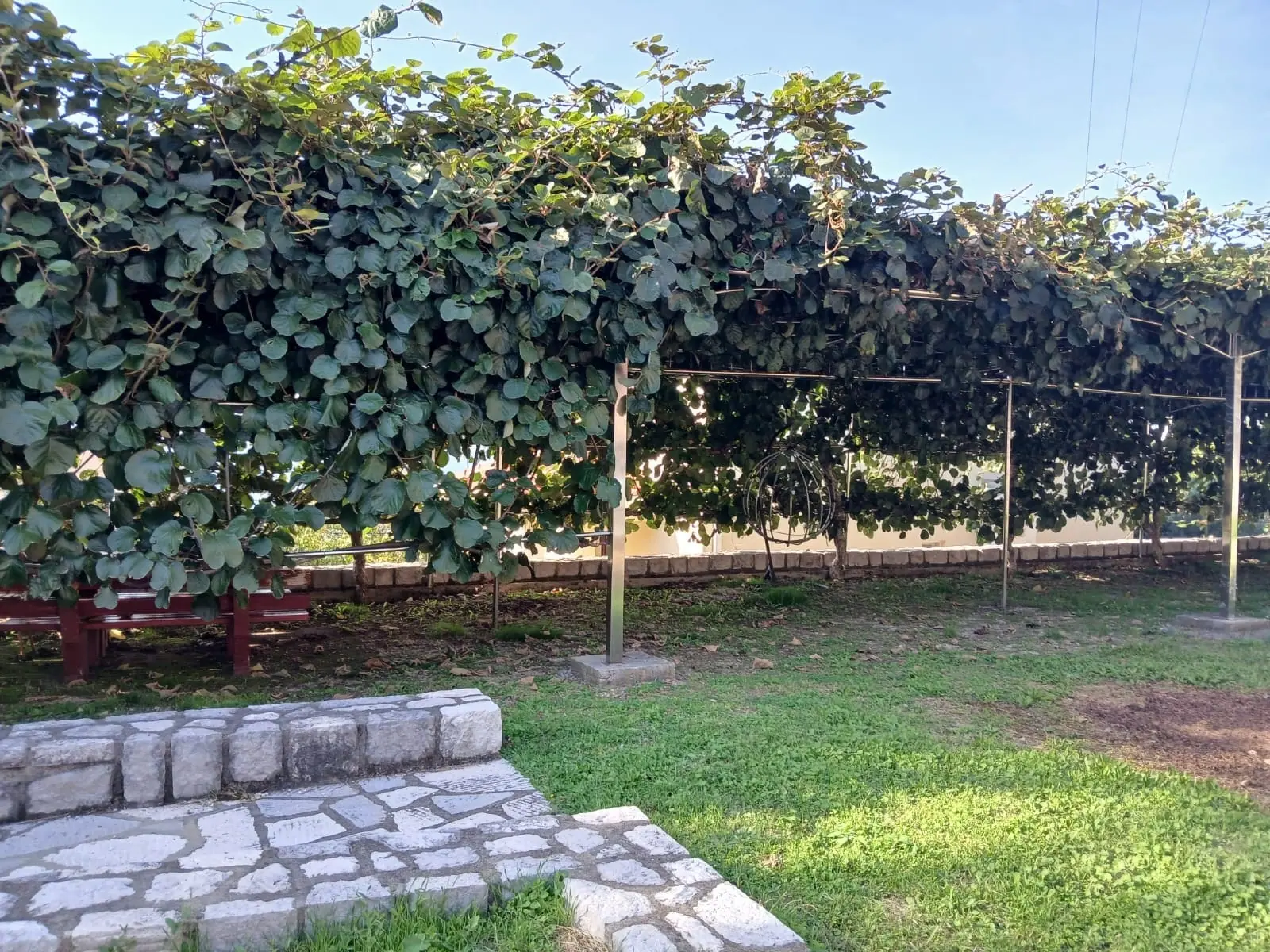 Kuca-sa-osam-stanova-u-Seocu-Budva-5 Kuća 1.300 m² – Seoce, Budva — fotografija 6