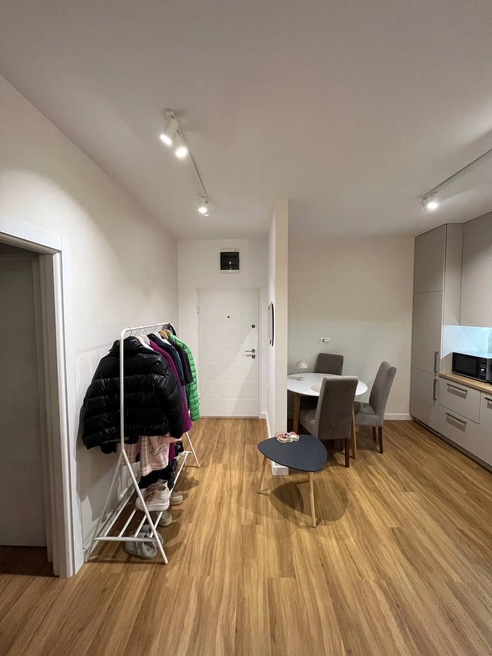 Jednosoban-stan-u-Becicima-Budva-10 Jednosoban stan 51 m² – Bečići, Budva — fotografija 11