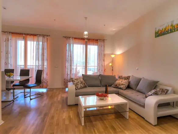 Dvosoban stan 83 m² – Budva — fotografija 5