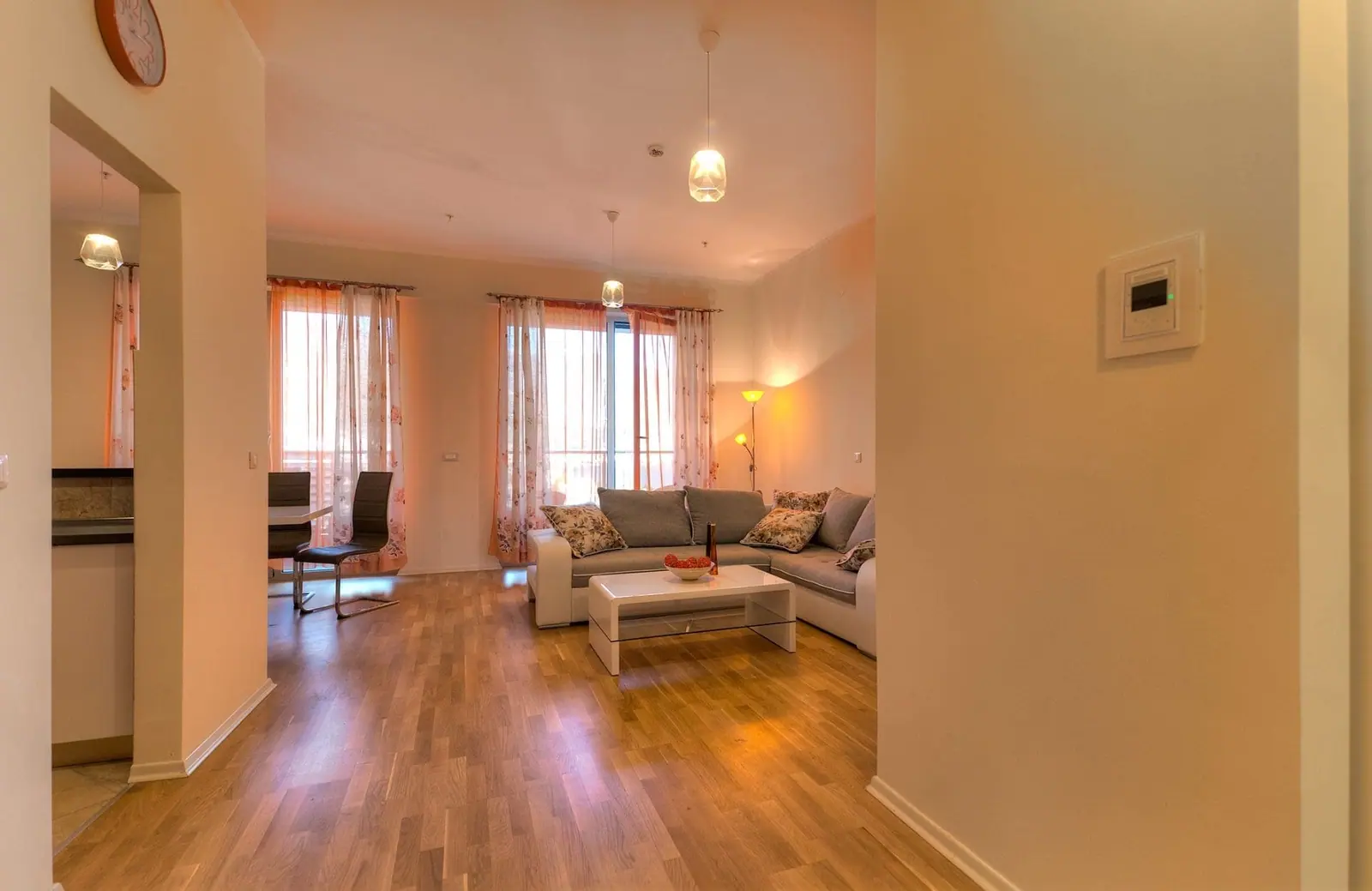 Dvosoban-stan-u-kompleksu-Harmonia-Budva-9 Dvosoban stan 83 m² – Budva — fotografija 10