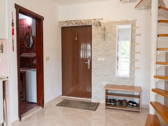 Trosoban stan 63 m² – Rafailovići, Budva — fotografija 4