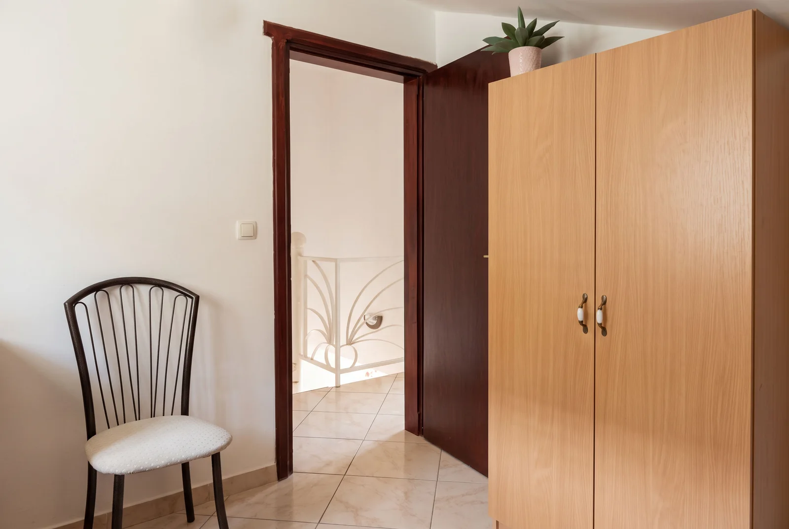 Trosoban-stan-na-prvoj-liniji-u-Rafailovicima-Budva-13 Trosoban stan 63 m² – Rafailovići, Budva — fotografija 14