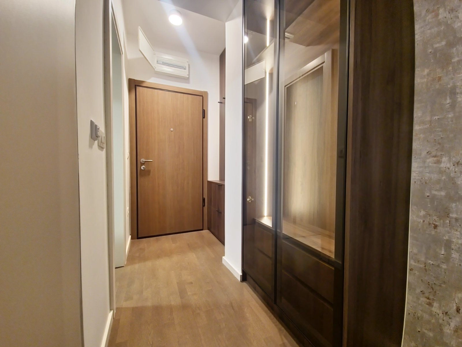 4cc3c08d-6e63-4093-b284-3aaf48d20fc8 Izdavanje: Garsonjera 35 m² – Dubovica, Budva — fotografija 3