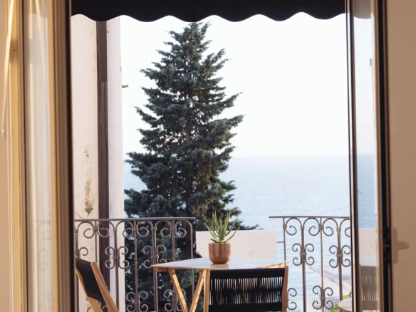 Dvosoban stan 74 m² – Sveti Stefan, Budva — fotografija 3