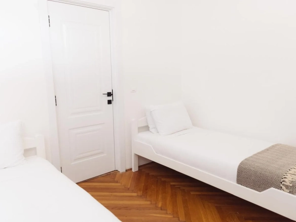 Dvosoban stan 74 m² – Sveti Stefan, Budva — fotografija 10