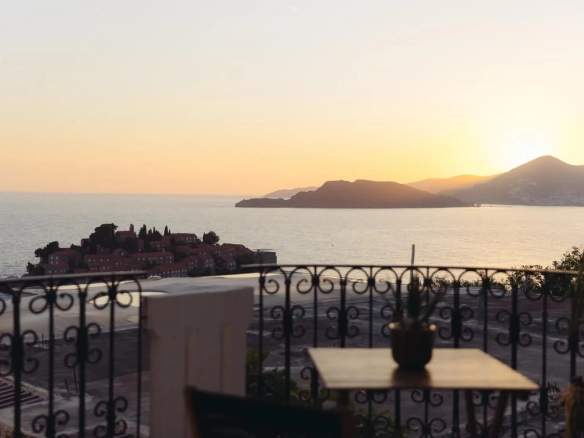 Dvosoban stan 74 m² – Sveti Stefan, Budva — fotografija 20