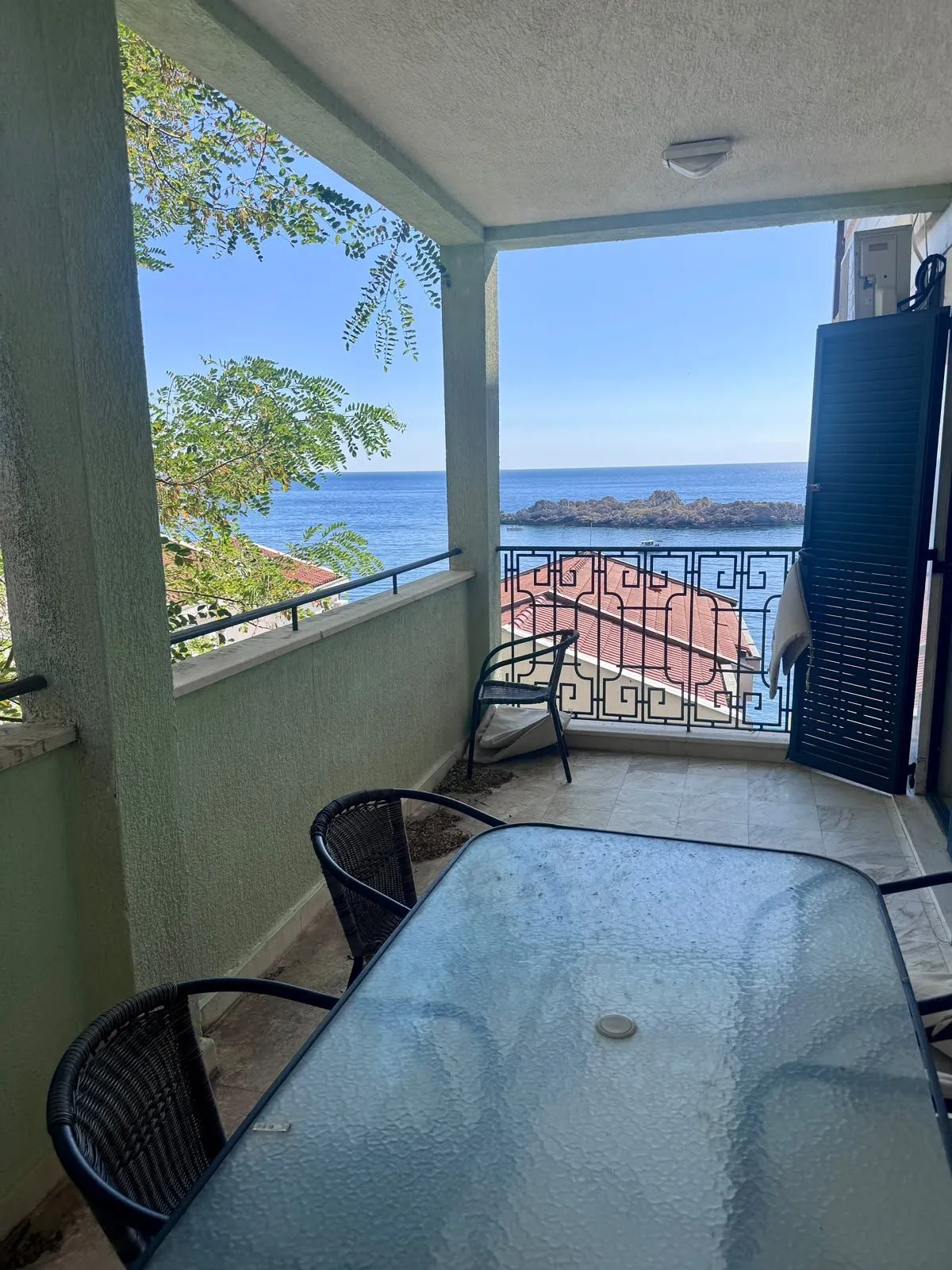 Četvorosoban stan 89 m² – Sveti Stefan, Budva — fotografija 4