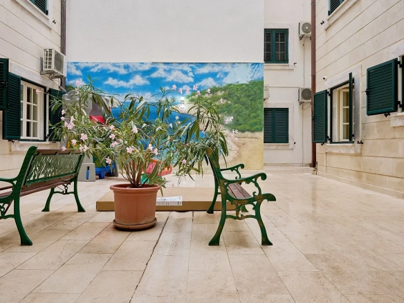 Četvorosoban stan 89 m² – Sveti Stefan, Budva — fotografija 13