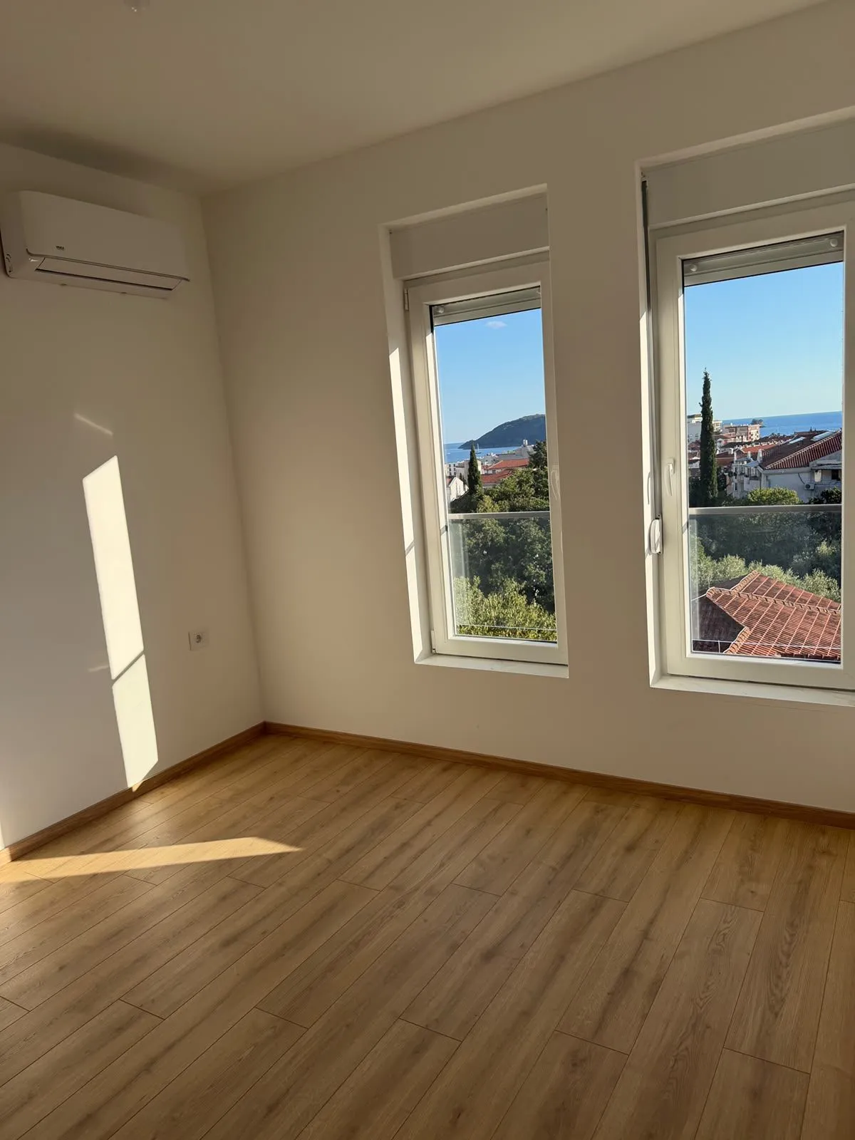 Dvosoban stan 77 m² – Podkošljun, Budva — fotografija 13