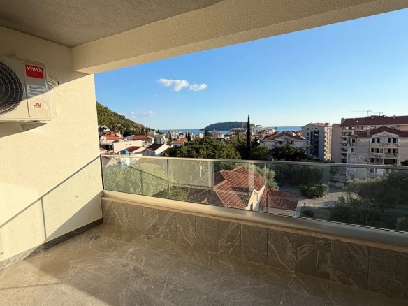 Dvosoban stan 77 m² – Podkošljun, Budva — fotografija 17
