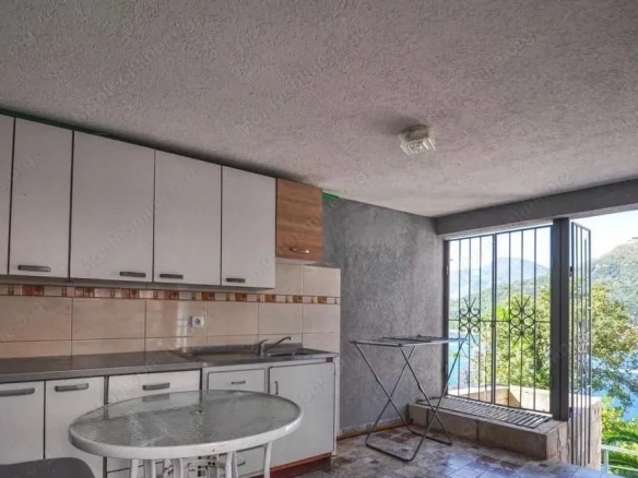 Kuća 110 m² – Tivat — fotografija 2