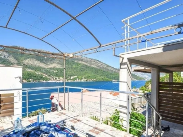 Kuća 110 m² – Tivat — fotografija 6