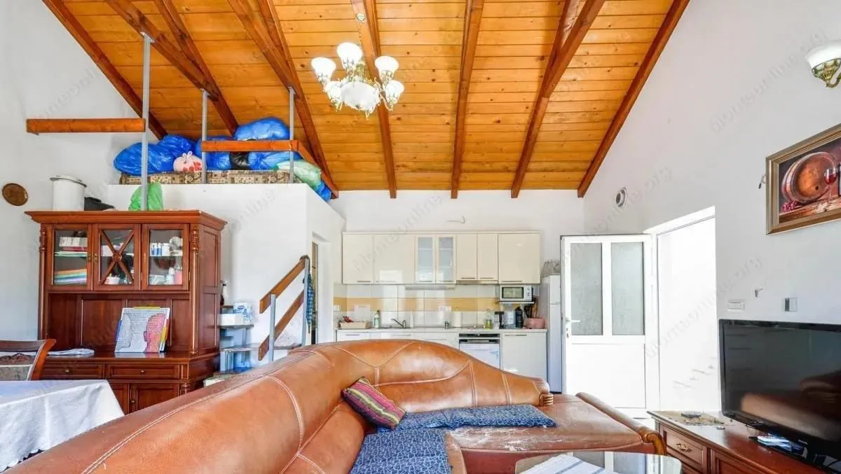 Samostojeca-kuca-sa-pogledom-na-zaliv-Opatovo-Tivat-13 Kuća 110 m² – Tivat — fotografija 14