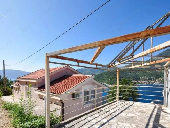 Kuća 110 m² – Tivat — fotografija 16