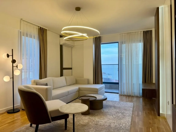 Izdavanje: Dvosoban stan 77 m² – Rafailovići, Budva — fotografija 10