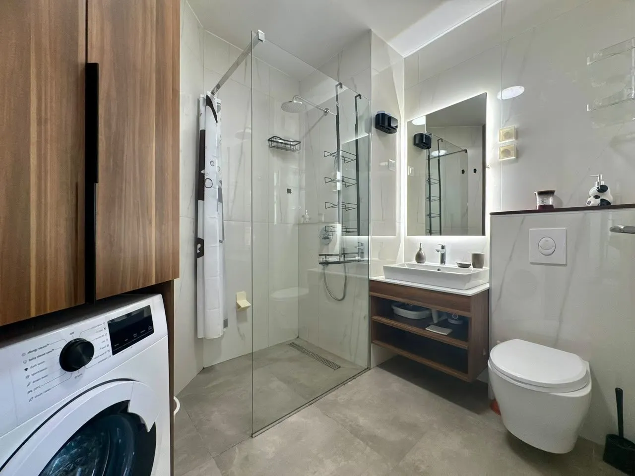 Izdavanje: Dvosoban stan 77 m² – Rafailovići, Budva — fotografija 2