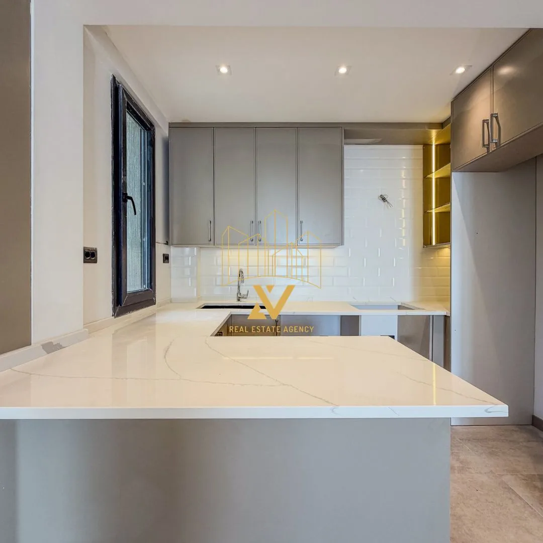 Trosoban stan 93 m² – Komoševina, Budva — fotografija 5