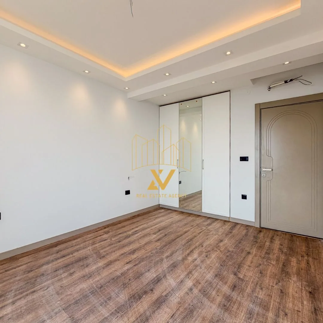Trosoban stan 93 m² – Komoševina, Budva — fotografija 10