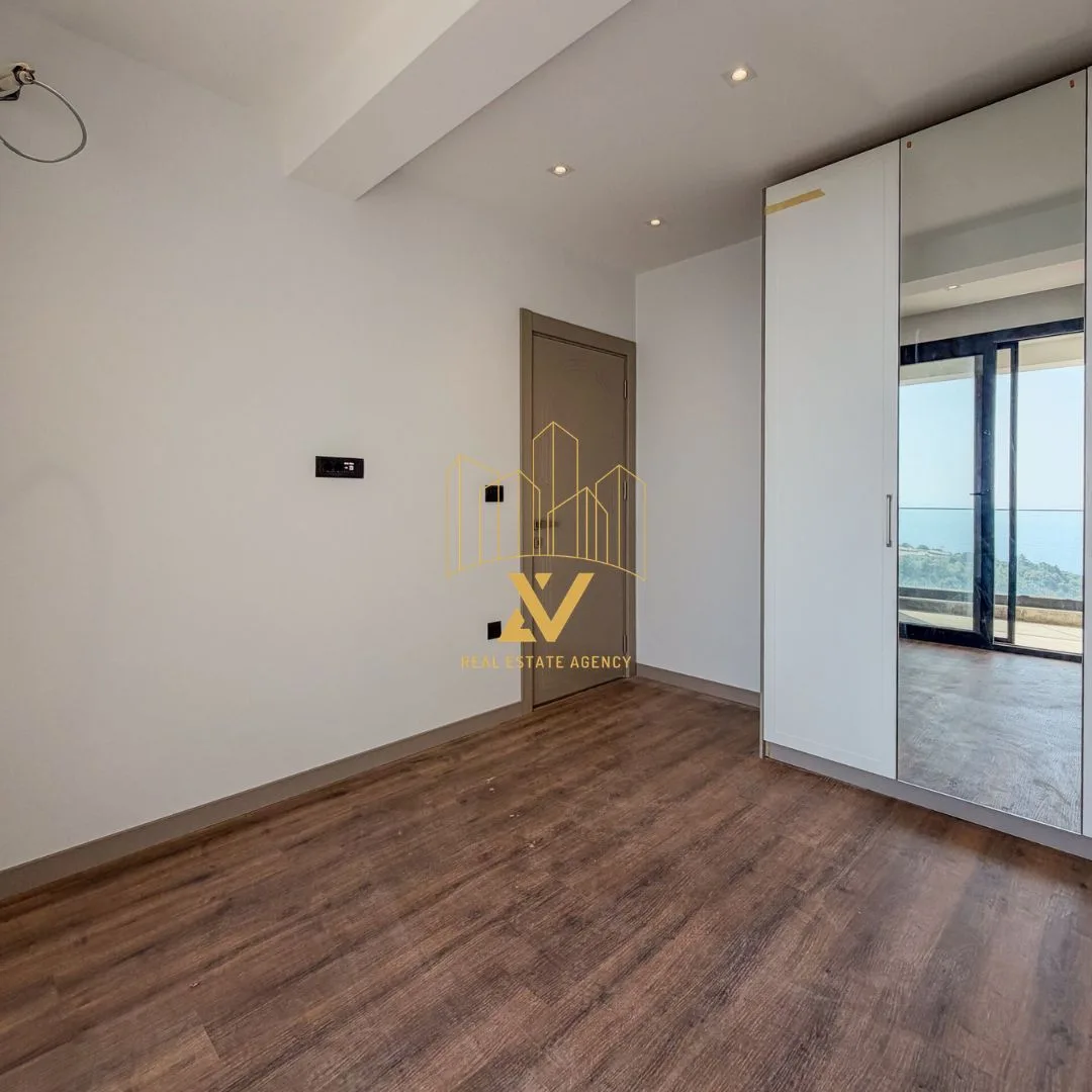 Trosoban stan 93 m² – Komoševina, Budva — fotografija 11