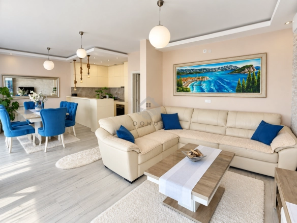 Dvosoban stan 70 m² + parking