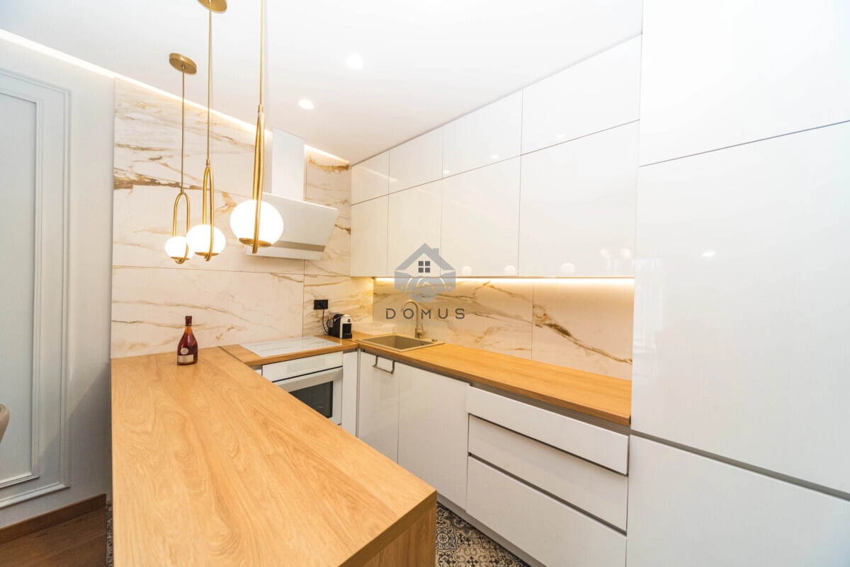 Dvosoban-stan-75-m²-garaza-Ljubovic-–-Podgorica-4 Izdavanje: Dvosoban stan 75 m² – Ljubović, Podgorica — fotografija 5
