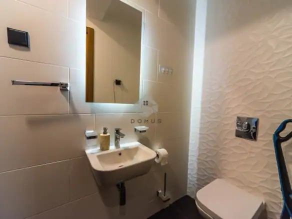 Izdavanje: Dvosoban stan 75 m² – Ljubović, Podgorica — fotografija 10