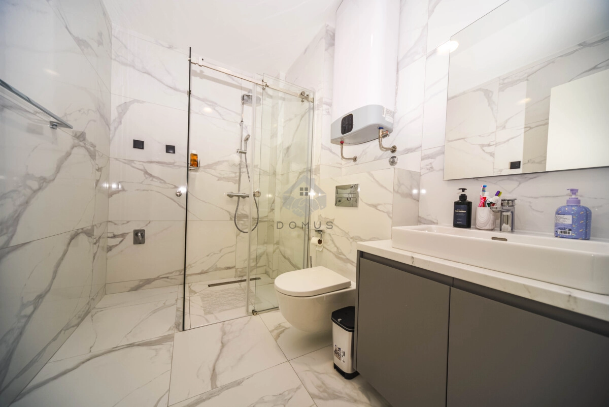 Jednosoban-nov-stan-47-m²-parking-Krusevac-–-Podgorica-6 Izdavanje: Jednosoban stan 47 m² – Kruševac, Podgorica — fotografija 7