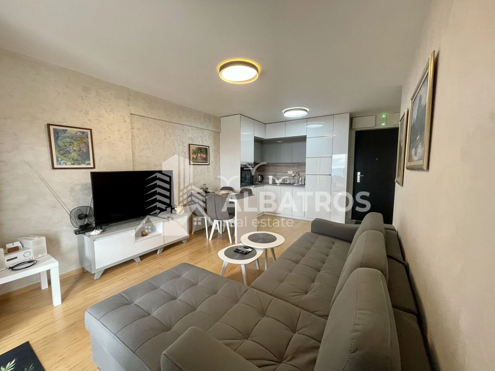 Jednosoban-stan-sa-terasom-u-Ilinu-Bar-1 Izdavanje: Jednosoban stan 42 m² – Ilino, Bar — fotografija 2
