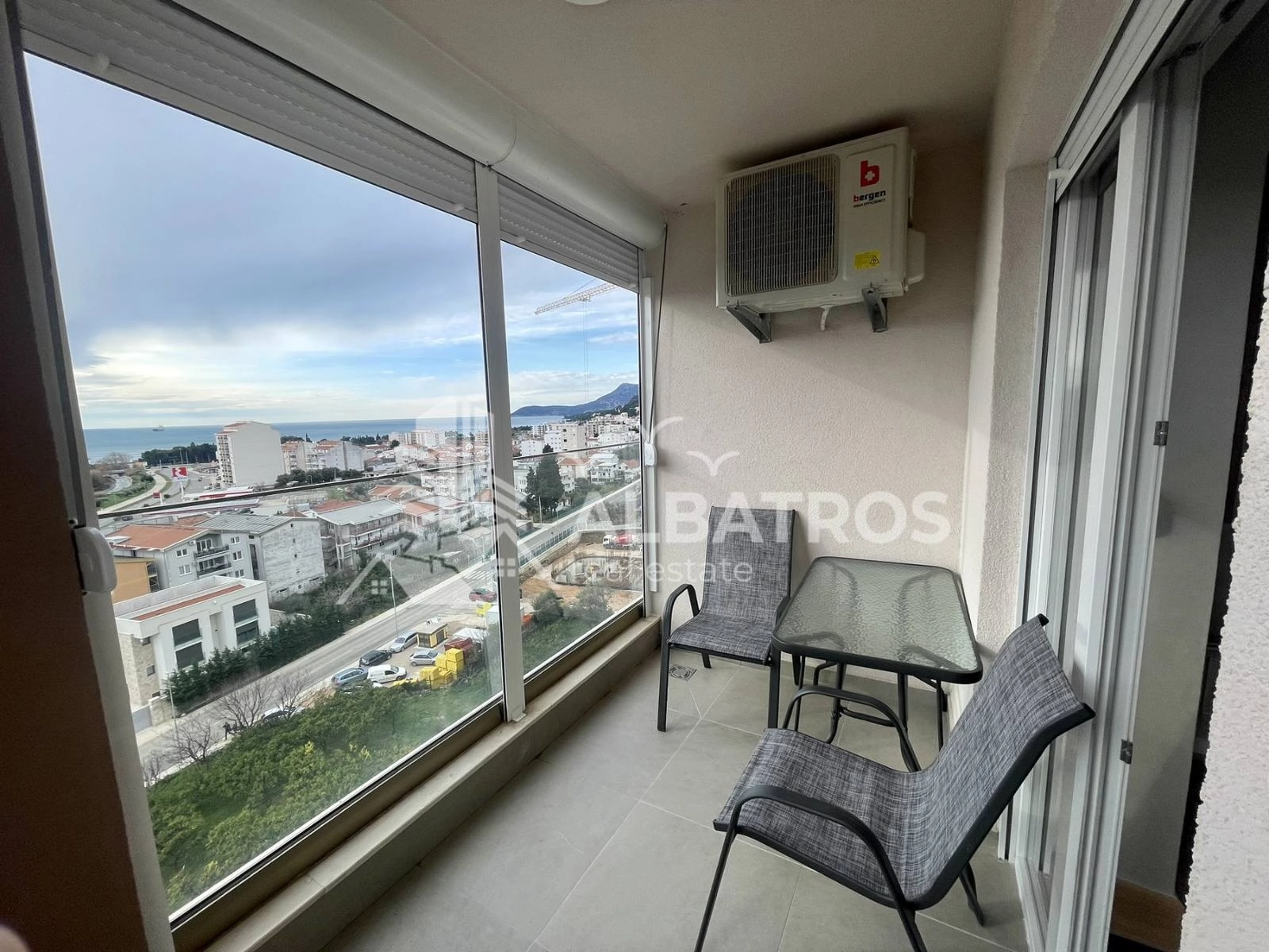 Jednosoban-stan-sa-terasom-u-Ilinu-Bar-9 Izdavanje: Jednosoban stan 42 m² – Ilino, Bar — fotografija 10