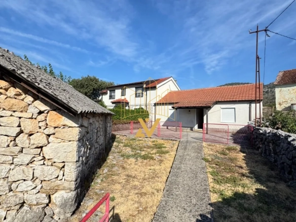 Kuća 170 m² – Brežine, Podgorica — fotografija 3