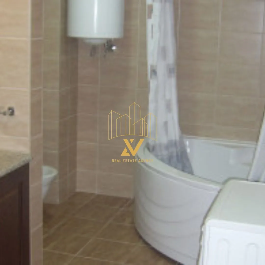 Trosoban-stan-za-izdavanje-–-Gorica-C-Podgorica-125-m²-3 Izdavanje: Trosoban stan 125 m² – Gorica C, Podgorica — fotografija 4