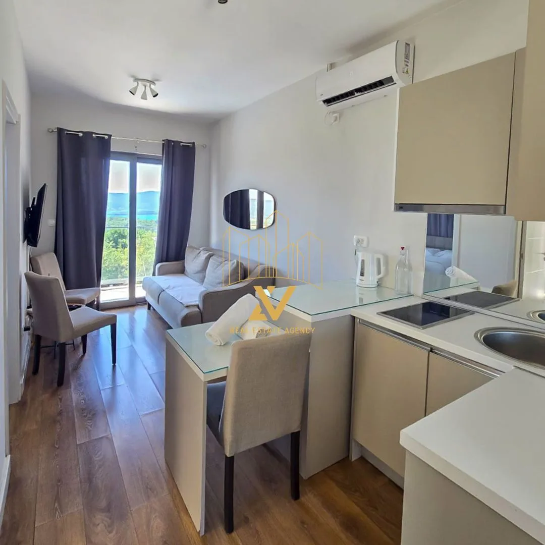 Dvosoban-stan-sa-pogledom-na-more-na-prodaju-–-Kavac-Kotor-41-m²-4 Dvosoban stan 41 m² – Kavač, Kotor — fotografija 5