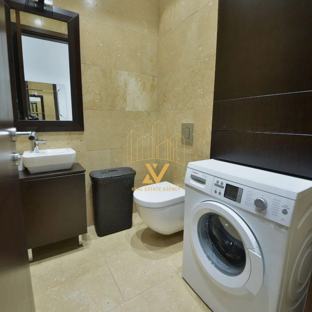 Trosoban stan 218 m² – Centar, Budva — fotografija 9