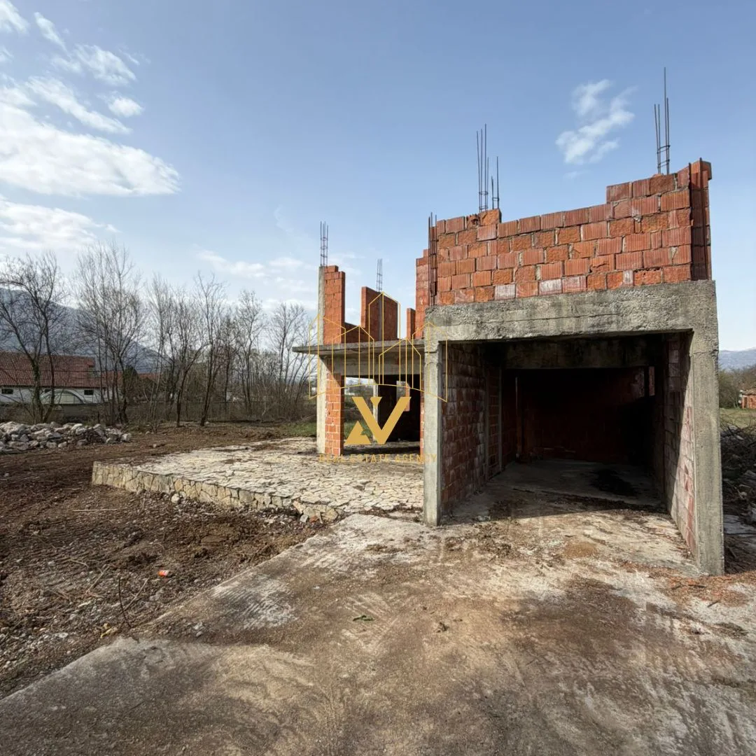Zemljiste-Curilac-–-Danilovgrad-3 Plac 1.200 m² – Ćurilac, Danilovgrad — fotografija 4