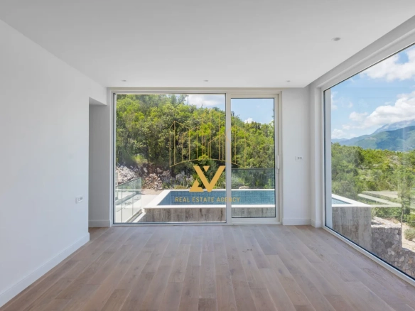 Kuća 328 m² – Krašići, Tivat — fotografija 7