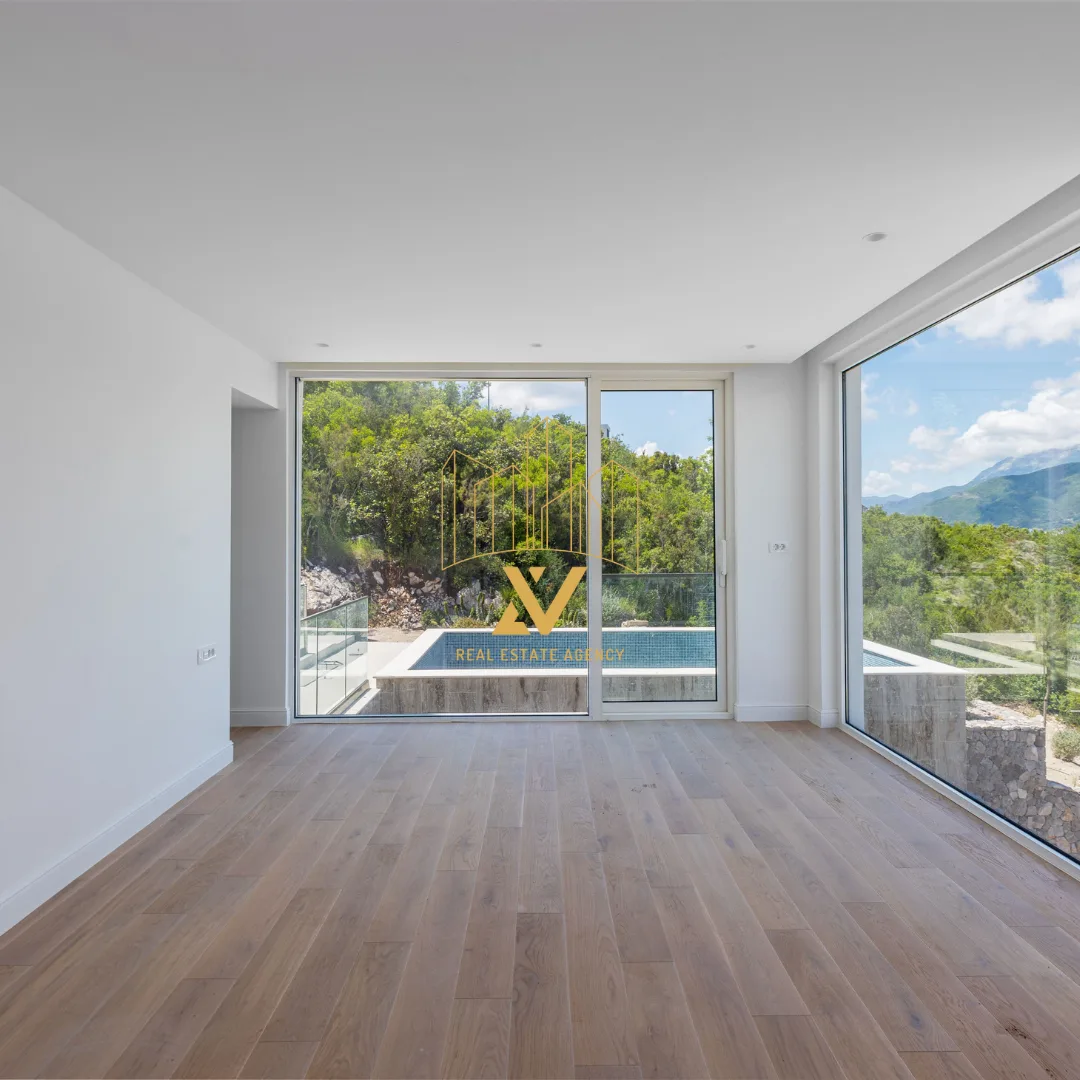 Vila-328-m²-Krasici-–-Tivat-6 Kuća 328 m² – Krašići, Tivat — fotografija 7