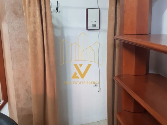 Izdavanje: Poslovni prostor 15 m² – Centar, Nikšić — fotografija 5