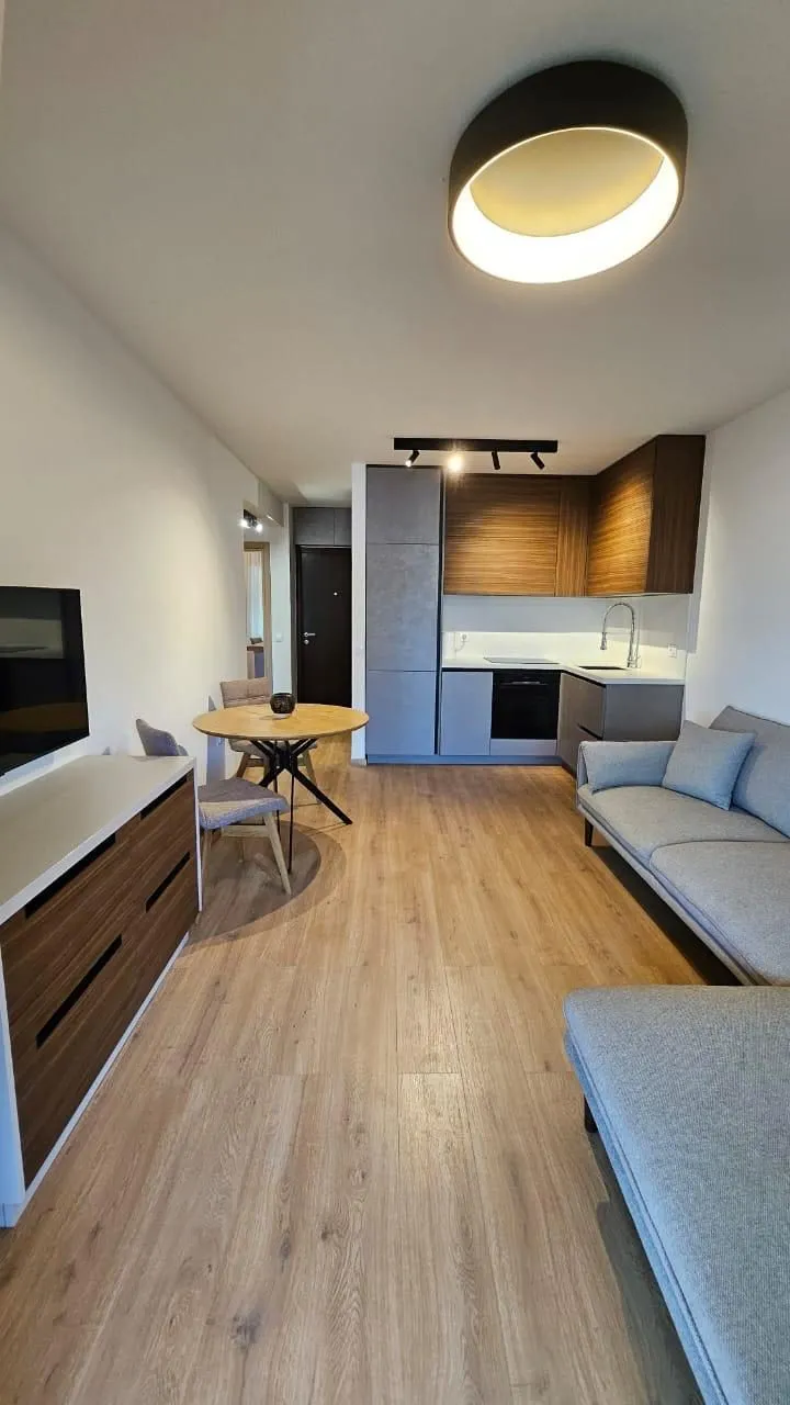 Dvosoban-stan-sa-pogledom-na-more-Centar-Budva-12 Dvosoban stan 61 m² – Centar, Budva — fotografija 13