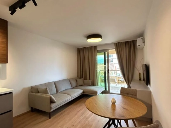 Dvosoban stan 61 m² – Centar, Budva — fotografija 17