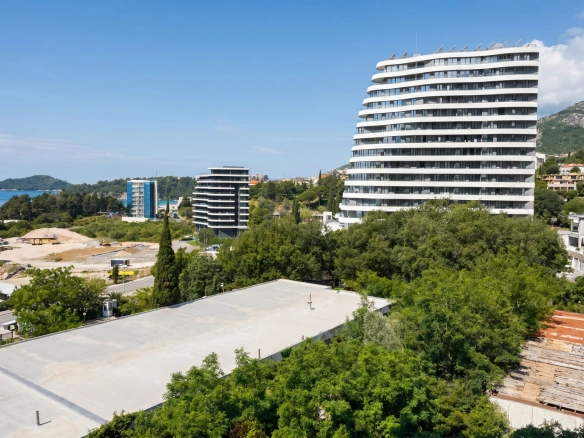 Izdavanje: Stan 27 m² – Bečići, Budva — fotografija 3