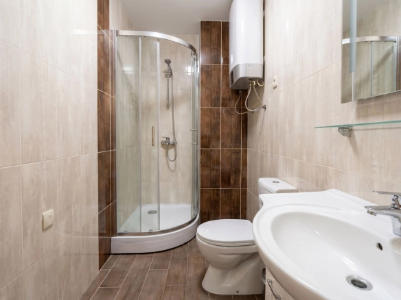Izdavanje: Stan 27 m² – Bečići, Budva — fotografija 11