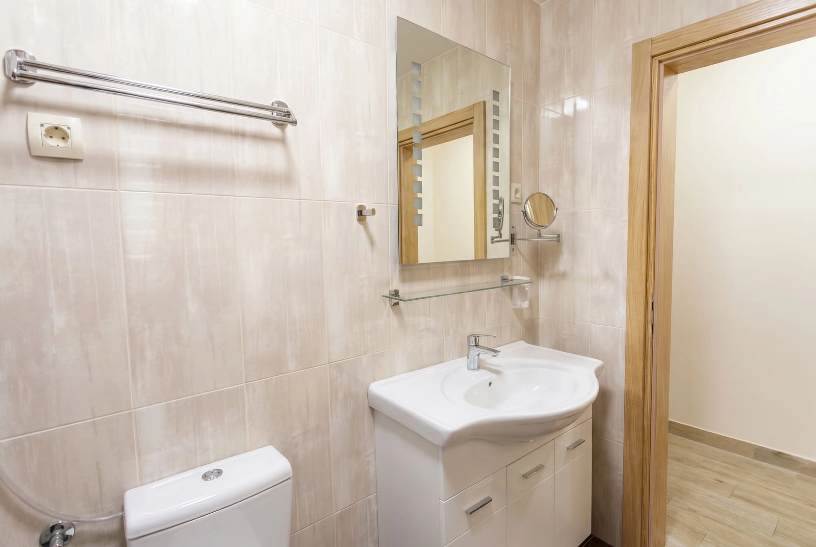 Izdavanje: Stan 27 m² – Bečići, Budva — fotografija 12