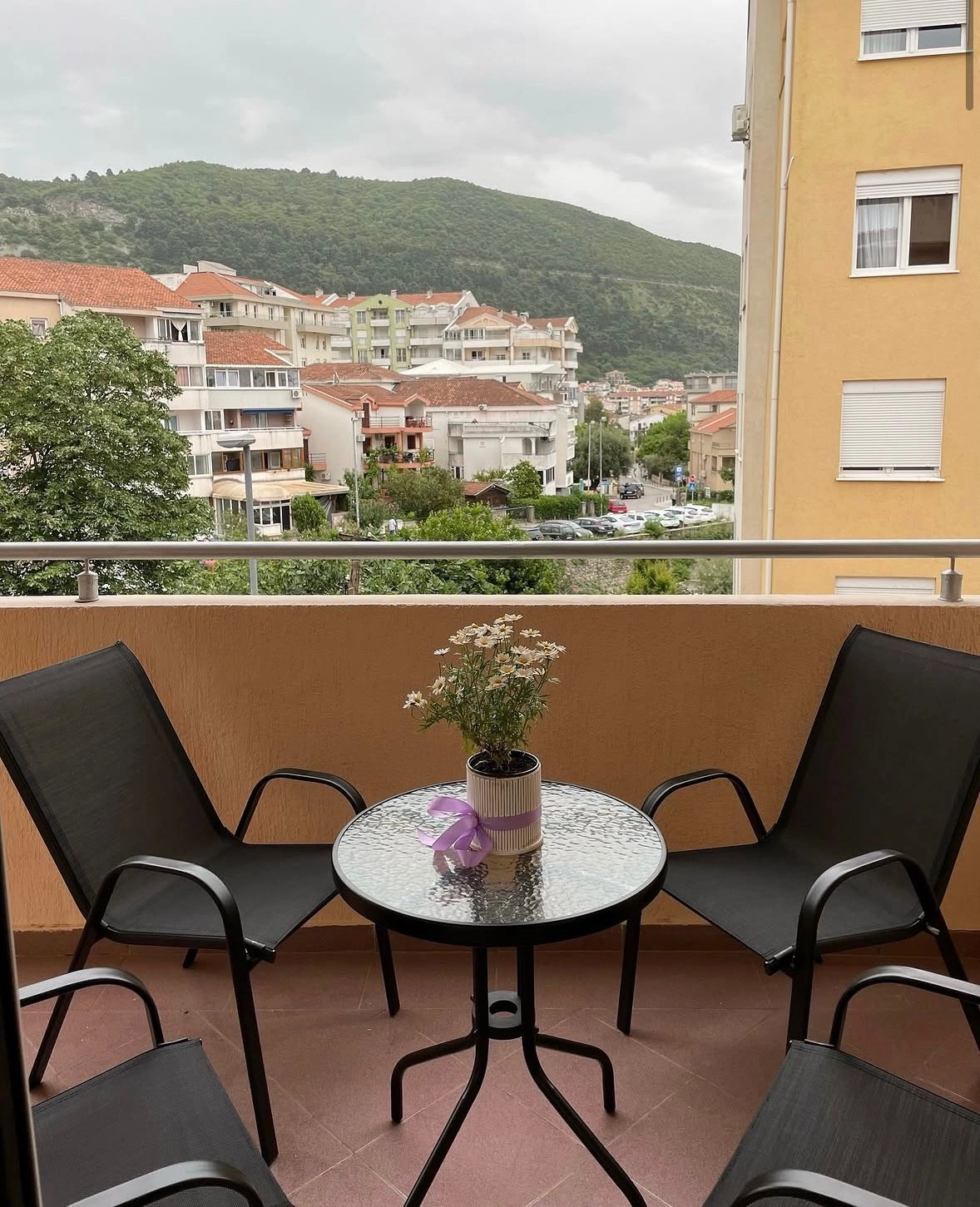 2d08c22e-5f35-49dd-bf9d-2a7fcc9e453a Jednosoban stan u Rozinu, Budva — fotografija 2