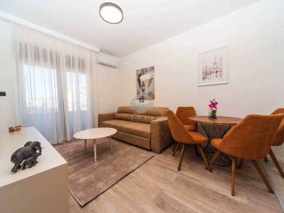 Jednosoban stan 38 m² + parking