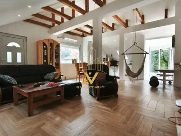 Kuća 308 m² – Vranići, Podgorica — fotografija 5