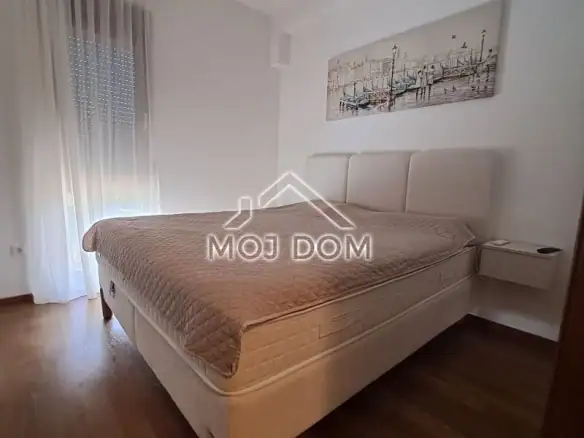 Jednosoban stan u novogradnji, Vezirov most, Podgorica — fotografija 7
