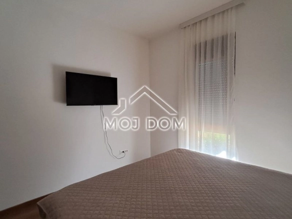 Jednosoban stan u novogradnji, Vezirov most, Podgorica — fotografija 8