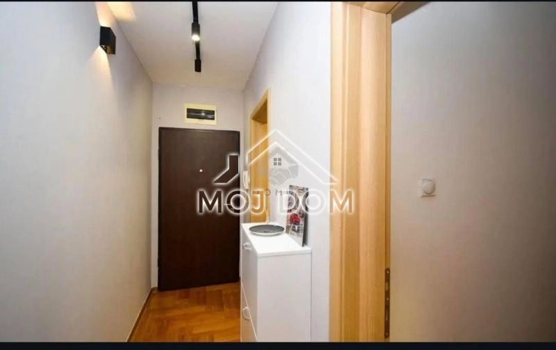 Jednosoban-stan-37-m²-u-Centru-Podgorica-6 Jednosoban stan 37 m² – Centar, Podgorica — fotografija 7
