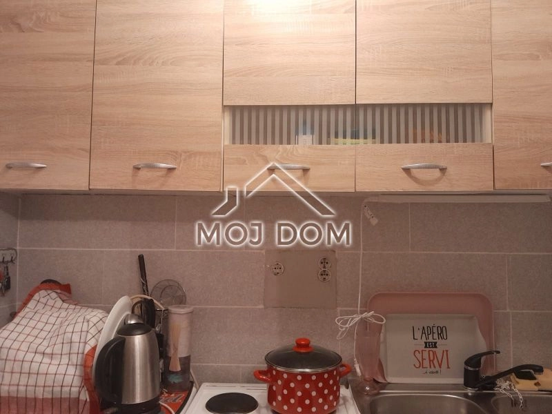 Trosoban-stan-sa-bastom-u-naselju-Konik-Podgorica-10 Trosoban stan 48 m² – Konik, Podgorica — fotografija 11