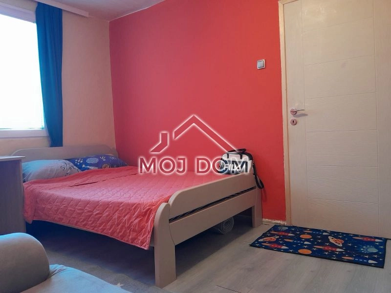 Trosoban-stan-sa-bastom-u-naselju-Konik-Podgorica-16 Trosoban stan 48 m² – Konik, Podgorica — fotografija 17